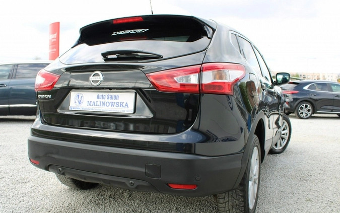 Nissan Qashqai cena 45900 przebieg: 211000, rok produkcji 2014 z Darłowo małe 326